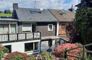 Doppelhaushälfte kaufen in 51515 Kürten, Großzügige Doppelhaushälfte mit traumhaft angelegtem Garten u. Fernblick