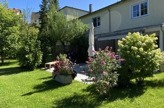 Haus kaufen in 95493 Bischofsgrün, Land- und Apartmenthaus für Pferdeliebhaber mit Badeteich am Fuße des Ochsenkopfes im Fichtelgebirge