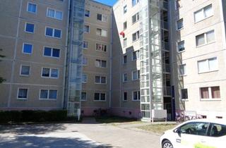 Wohnung mieten in Christinenstraße, 14772 Brandenburg, Wir renovieren für Sie !
