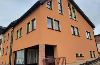 Haus kaufen in 09217 Burgstädt, Burgstädt - Wohn-und Geschäftshaus zu verkaufen