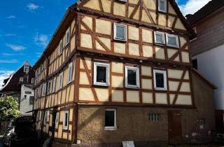 Haus kaufen in 35282 Rauschenberg, Rauschenberg - Historisches Fachwerkhaus mit Ausbaupotenzial - Nähe Marburg