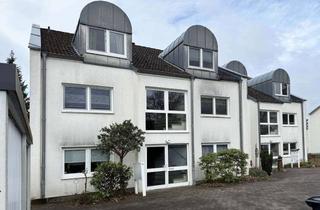 Wohnung kaufen in 29223 Celle, Vermietete 2-Zimmer-ETW mit Balkon und Carport