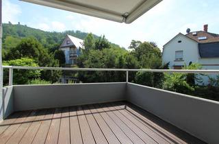 Wohnung kaufen in Burgstraße 23, 64625 Bensheim, Wohnen in bester Hanglage – Eigentumswohnung mit traumhaftem Schlossblick in Bensheim-Auerbach