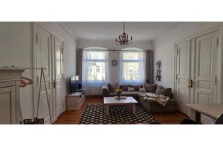 Wohnung kaufen in 12555 Köpenick, Charmante Altbauwohnung ca. 100m² in Köpenick mit Stellplatz