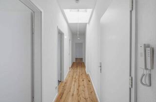 Wohnung kaufen in Prenzlauer Berg, 10439 Prenzlauer Berg, Ihr neues Zuhause im Helmholtzkiez: 2-Zimmer-Dachgeschoss mit Terrasse
