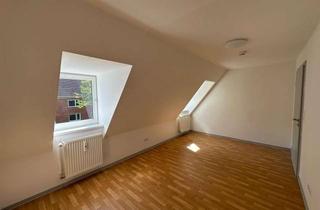 Wohnung kaufen in Itzehoer Straße 7c, 24106 Wik, Gepflegte freie Eigentumswohnung in Kiel-Wik - courtagefrei!