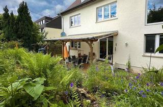 Wohnung kaufen in 73732 Esslingen, Gemütliche 5-Zi-ETW mit Terrasse im beliebten Esslingen-Hegensberg