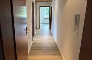 Wohnung kaufen in 31028 Gronau, Bezugsfertige Eigentumswohnung in zentraler Lage mit eigenem Parkplatz und Balkon