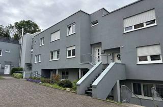 Wohnung kaufen in 52249 Eschweiler, Maisonette-Eigentumswohnung mit eigenem Eingang, 2 Ebenen, Terrasse & Tiefgarage