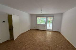 Wohnung mieten in Wasserstraße 24, 33378 Rheda-Wiedenbrück, Zentral und ruhig: 3-Zimmer-Parkettwohnung mit Dachterrasse in Wiedenbrück