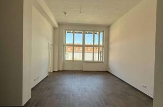 Lofts mieten in Heinestraße 9b, 17213 Malchow, Wohnen mit Loftcharakter – 2 Zimmer, Terrasse und Aufzug