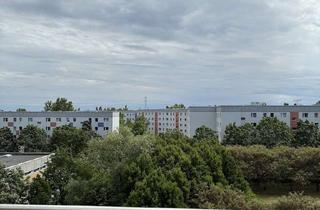 Wohnung mieten in Teterower Ring 50, 12619 Kaulsdorf, Teterower Ring 50, 5.OG, LI
