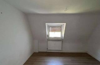 Wohnung mieten in Rheingönheimerstr. 46, 67065 Mundenheim, Helle 4-Zimmer-Dachgeschosswohnung mit großzügiger Küche