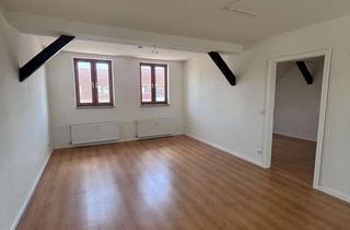 Wohnung mieten in Rathausstraße 38, 19322 Wittenberge, Gemütliche 2-Raum-Dachgeschosswohnung mit offenem Wohnbereich