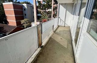 Wohnung mieten in Herzog-Ernst-Ring 29, 29221 Celle, sonnige Familenwohnung mit Balkon