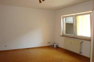 Wohnung mieten in 76227 Durlach, Zimmer mit Kochgelegenheit und eigener Dusche mit WC über den Flur in Karlsruhe-Durlach!
