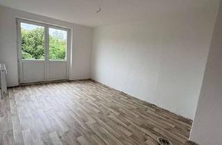 Wohnung mieten in Neustrelitzer Straße 21, 17033 Stadtgebiet West, Frisch renoviert, hell und modern – attraktive Wohnung ohne Balkon, dafür mit viel Komfort
