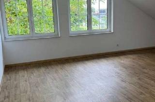 Wohnung mieten in Lindenstraße 23, 18347 Ostseebad Wustrow, Wohnen mit Charakter: 2,5-Zimmer-Dachgeschosswohnung in Wustrow