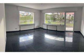 Wohnung mieten in Zur Friedenseiche 16, 58644 Iserlohn, Modernes Wohnen in Iserlohn: Helle 3-Zimmer-Wohnung mit Balkon