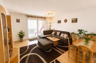 Wohnung mieten in 71560 Sulzbach, Sulzbach-Zentrum: Barrierefreie und helle 2-Zimmer Wohnung mit EBK, überdachtem Balkon und Aufzug
