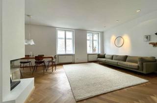 Lofts mieten in Liebherrstraße, 80538 München, Altbau-Loft mit Kamin, Südbalkon &ruhiger Innenhoflage. Teilmöbliert