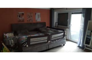 Wohnung mieten in Heideweg, 92263 Ebermannsdorf, Preiswerte 5-Raum-EG-Wohnung mit gehobener Innenausstattung mit Balkon und EBK in Ebermannsdorf