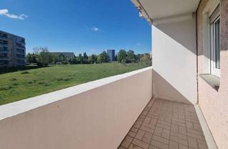Wohnung mieten in Steigerstraße 21, 06295 Lutherstadt Eisleben, Ihr neues Wohlfühlzuhause mit großem Balkon wartet !