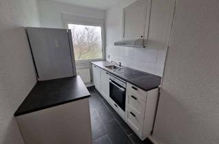 Wohnung mieten in Gardelegener Straße 16, 39356 Weferlingen, 3-Zimmer-Wohnung mit Einbauküche zu vermieten