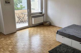 WG-Zimmer mieten in Prüfeninger Straße 45, 93049 Westenviertel, Großes WG-Zimmer im Westenviertel