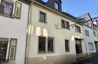 Haus kaufen in Bachstraße 59, 56333 Winningen, Wohnhaus mit vielfältigen Möglichkeiten in Winningen an der Mosel