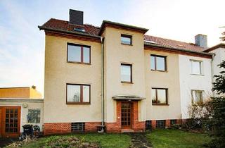 Haus kaufen in 39130 Neu Olvenstedt, Rentables 3-Familienhaus mit viel Potenzial in guter Lage!
