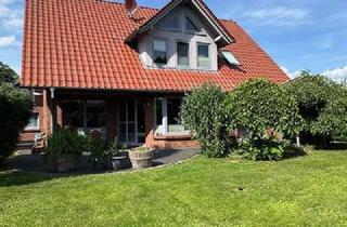 Einfamilienhaus kaufen in 31535 Neustadt, Freistehendes Einfamilienhaus mit Doppelgarage und schönem Garten