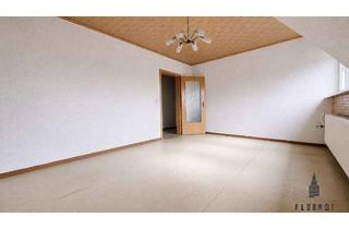 Doppelhaushälfte kaufen in 57339 Erndtebrück, Doppelhaushälfte mit Einliegerwohnung, Garten und Doppelgarage