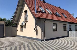 Haus mieten in 89340 Leipheim, Attraktive Doppelhaushälfte mit Sauna, Jacuzzi & Wintergarten