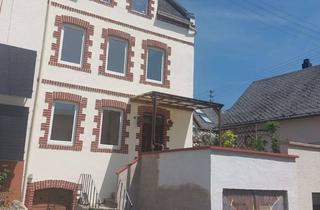 Haus mieten in Klemensgasse, 56856 Zell, Charmantes, gemütliches. renov. Reihenendhaus, 4 Zimmer, gr. Bad, Küche Zell-Kaimt