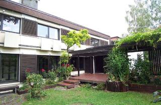 Haus mieten in Frankenstr 38, 97078 Lindleinsmühle, Bauhaus-Villa mit Weitblick, Einbauküche ab sofort, Sauna