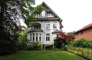 Anlageobjekt in 22926 Ahrensburg, ALTBAUVILLA MIT 3 EINHEITEN IN VILLENLAGE VON AHRENSBURG
