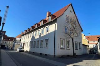 Gewerbeimmobilie kaufen in Josef-Wirmer-Straße 28, 34414 Warburg, Modernisierungsbedürftiges Bürogebäude mit Entwicklungsperspektive in zentraler Lage von Warburg