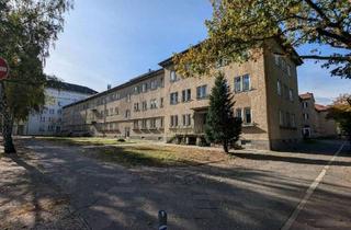 Wohnung kaufen in Heinickeweg 15, 13627 Charlottenburg, Großzügiges Wohnen 5 Zimmer Maisonette auf 160 m² direkt am Jungfernheidepark