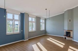 Wohnung kaufen in Gneisenaustraße 99, 10961 Kreuzberg, Großzügige 3-Zimmer-Dachgeschosswohnung mit Wohnküche und Terrasse