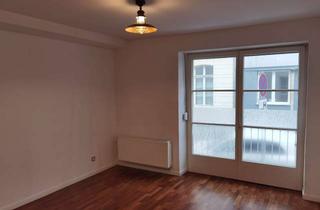 Wohnung kaufen in Weberstraße, 90763 Südstadt, Schicke 2 Zimmer-Wohnung von privat