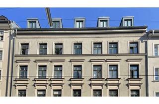 Wohnung kaufen in Rumfordstraße, 80469 Ludwigsvorstadt-Isarvorstadt, Altbauwohnung mit Balkon von privat, Nähe Gärtnerplatz