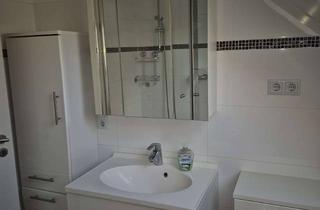 Wohnung mieten in 53501 Grafschaft, Frischrenovierte 2-Zimmer-Dachgeschosswohnung mit Balkon in Grafschaft
