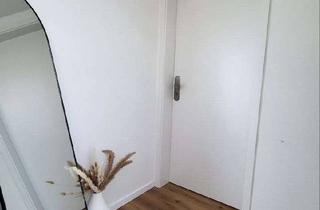 Wohnung mieten in 89150 Laichingen, 2,5-Zimmer-Dachgeschosswohnung mit Einbauküche und Garage