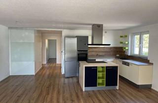 Wohnung mieten in 69242 Mühlhausen, Attraktive 3-Zimmer-Wohnung mit Balkon und EBK in Mühlhausen