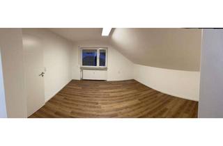 Wohnung mieten in Binsenbolstraße, 72336 Balingen, 1,5-Zimmer-DG-Wohnung mit Einbauküche, Stellplatz und Terrasse