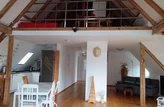 Wohnung mieten in Schorndeorfer Strasse 84, 71638 Ludwigsburg, Wohnen mit Flair: Silvolle Galeriewohnung in Ludwigsburg