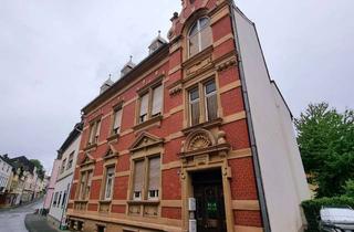 Wohnung mieten in Wasenstraße 81, 55743 Idar-Oberstein, Viel Platz für Ihre Ideen: 4-Zimmer-Dachgeschosswohnung in Idar-Oberstein