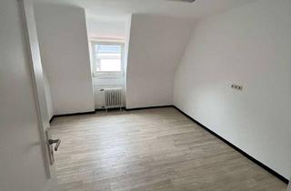 Wohnung mieten in Rathausstr., 59494 Soest, Renovierte 7 Zimmer Wohnung über den Dächern von Soest - WG geeignet