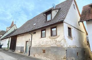Haus kaufen in 74397 Pfaffenhofen, Altes Wohnhaus mit Stall und Scheune - Genehmigter Bau für ein 6 Familienhaus liegt vor (ca. 390 m�